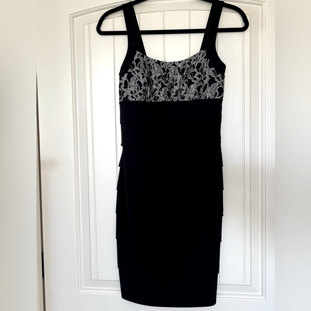 EnFocus Studio sleeveless black cocktail dress size 6